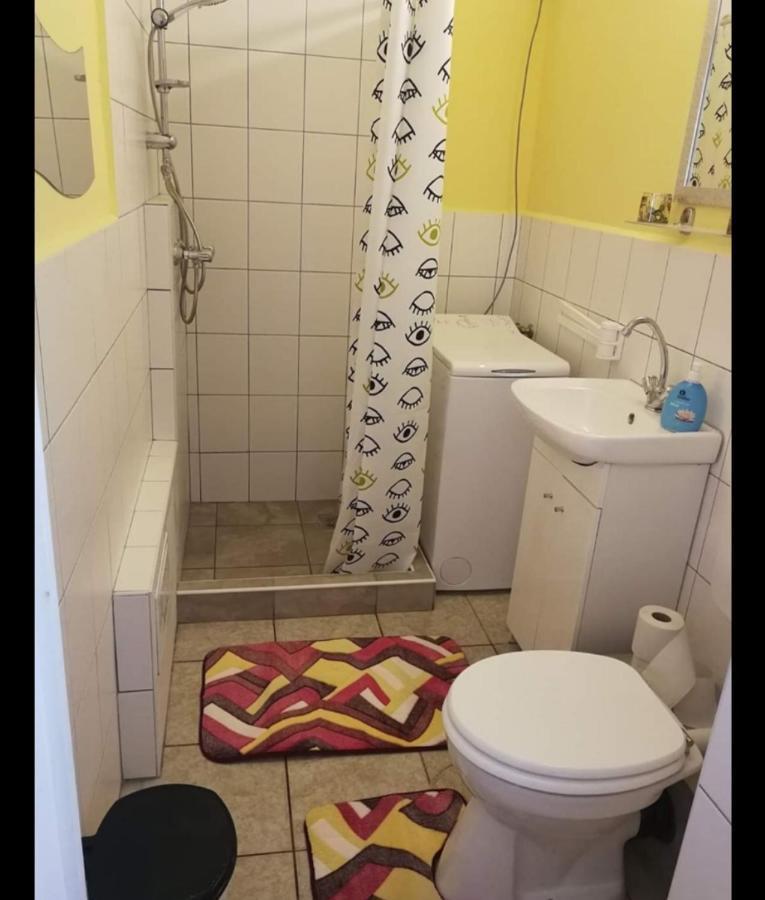 Orsi Apartman / Vendeghaz Kecskemét Exterior foto