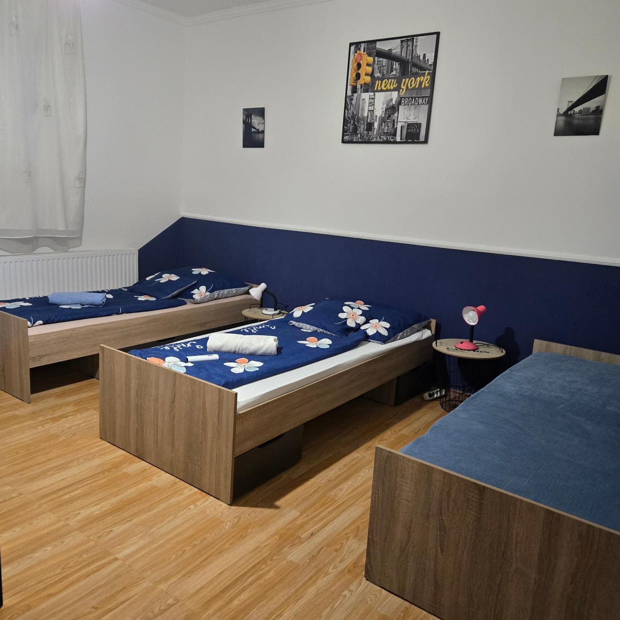 Orsi Apartman / Vendeghaz Kecskemét Exterior foto