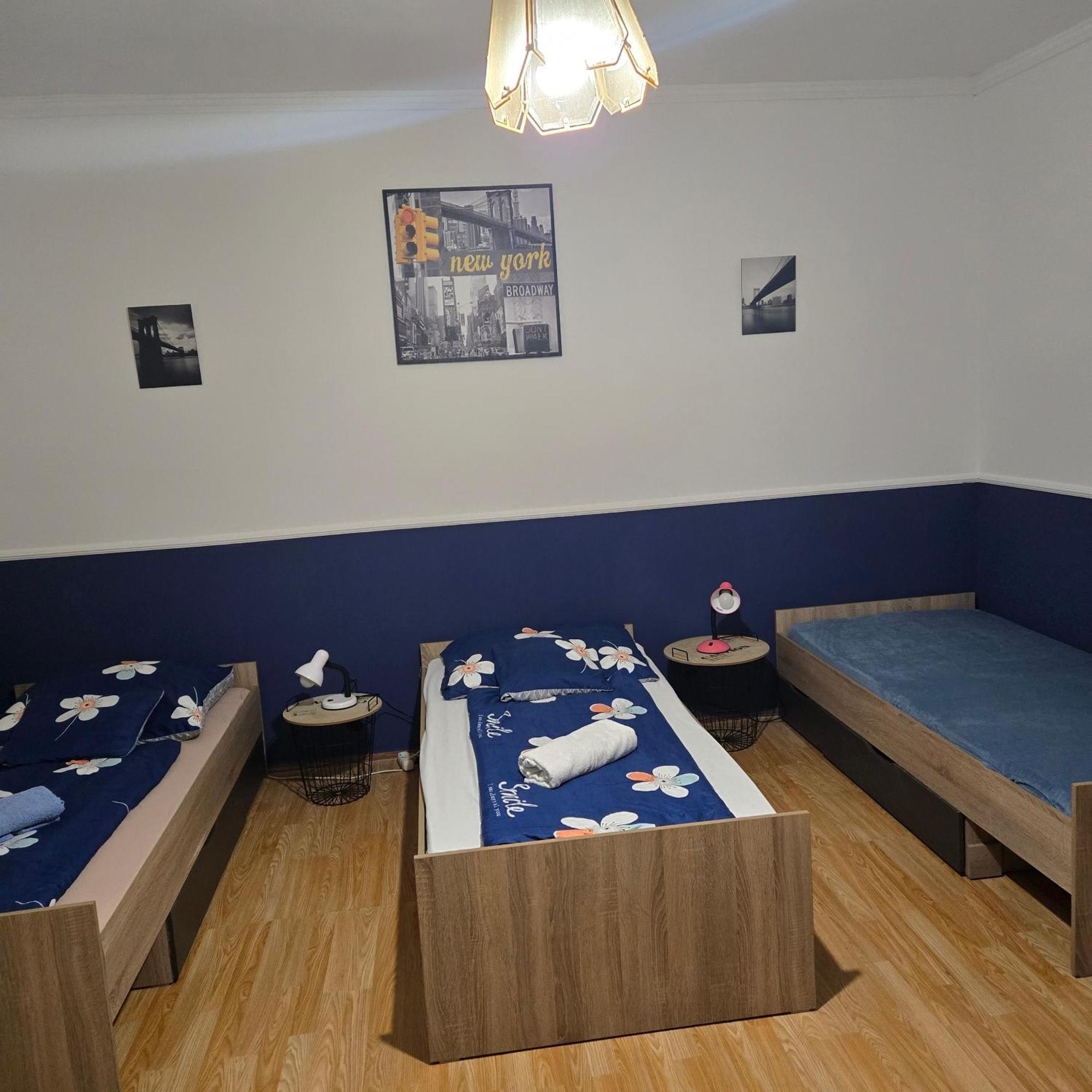 Orsi Apartman / Vendeghaz Kecskemét Exterior foto